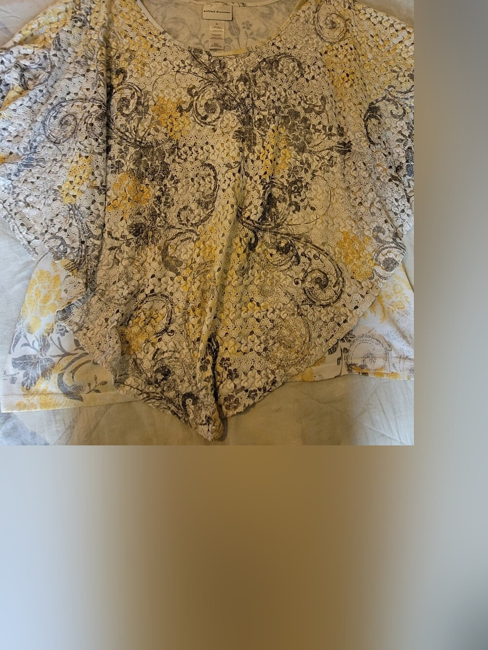 Alfred Dunner Yellow, Gray and White Floral Lace Top
